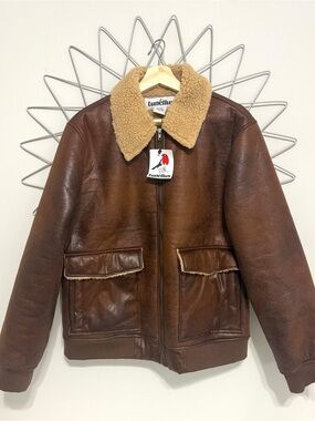 Tunellus Men’s Brown faux Leather Bomber Jacket. light brown Shearling Collar